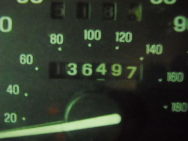 Ford Explorer 2000 photo 1