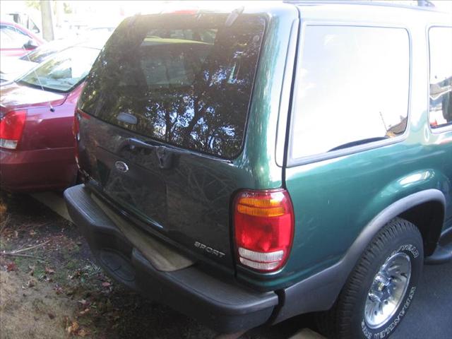 Ford Explorer 2000 photo 4