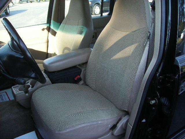 Ford Explorer 2000 photo 3