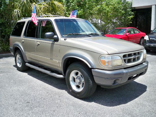 Ford Explorer SL 4x4 Regular Cab SUV