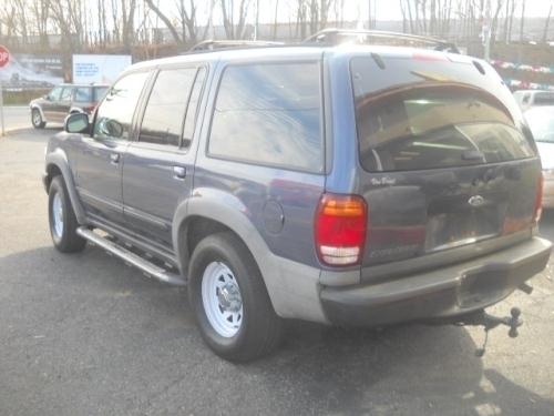 Ford Explorer 2000 photo 2