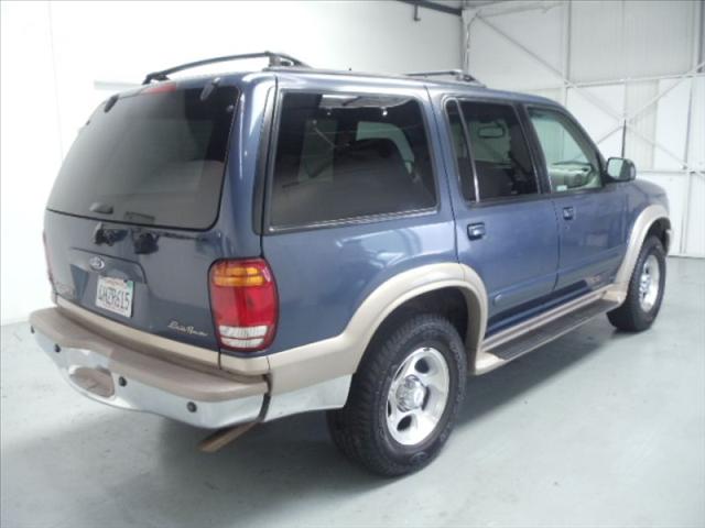 Ford Explorer 2000 photo 5