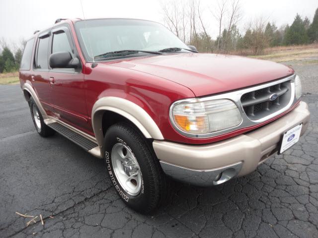 Ford Explorer 2000 photo 5