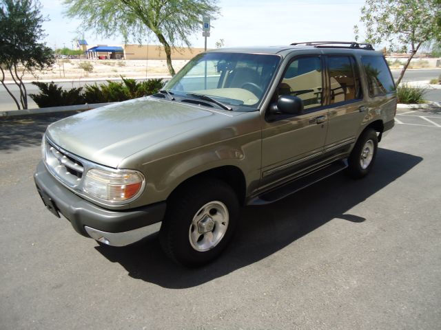 Ford Explorer 2001 photo 38