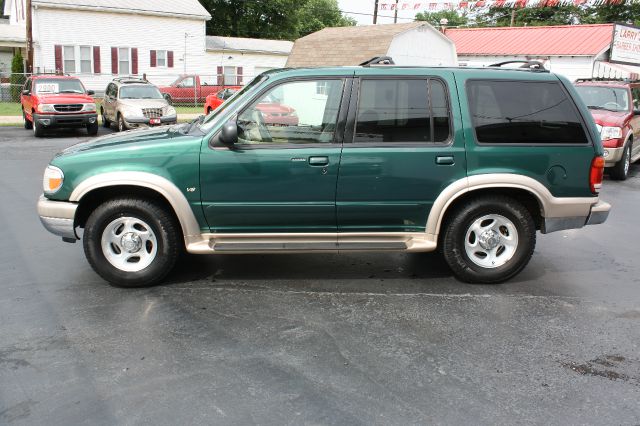 Ford Explorer 2001 photo 4