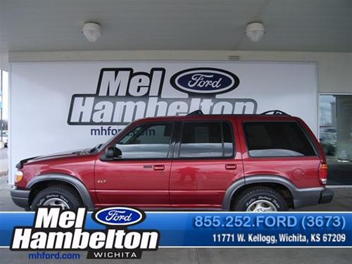 Ford Explorer 2001 photo 1