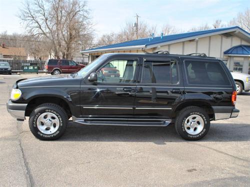 Ford Explorer 2001 photo 1
