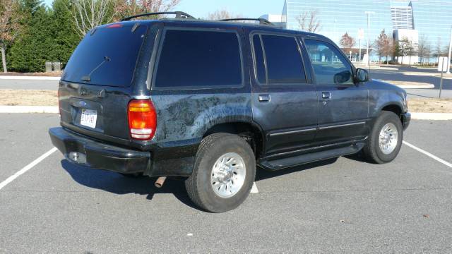 Ford Explorer 2001 photo 5