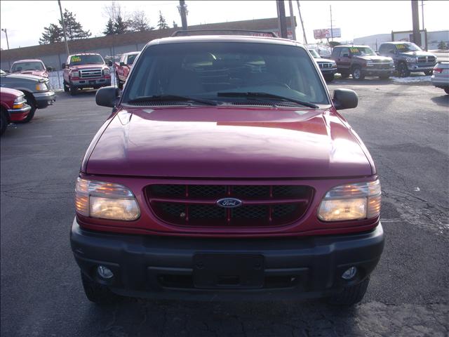Ford Explorer 2001 photo 1