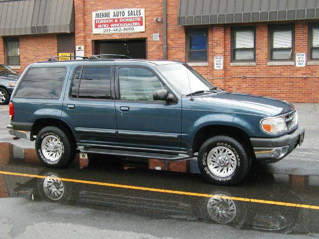 Ford Explorer SL 4x4 Regular Cab SUV