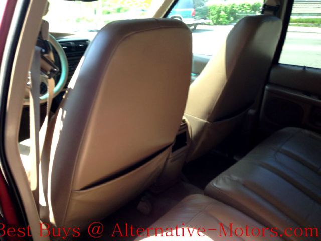 Ford Explorer 2001 photo 17