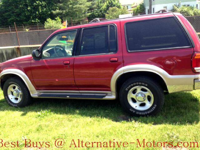 Ford Explorer 2001 photo 6