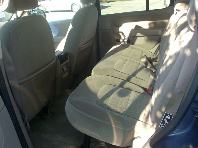 Ford Explorer SL 4x4 Regular Cab SUV