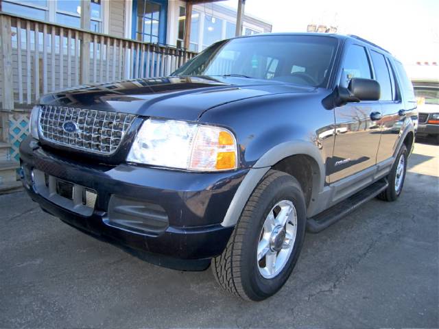 Ford Explorer 2002 photo 2