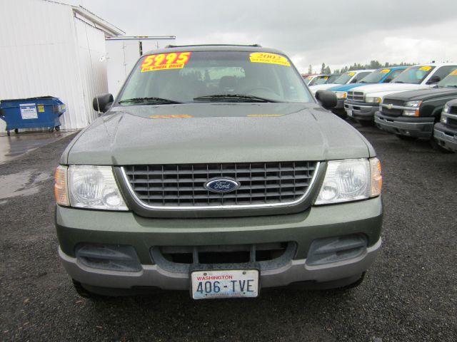 Ford Explorer 2002 photo 3