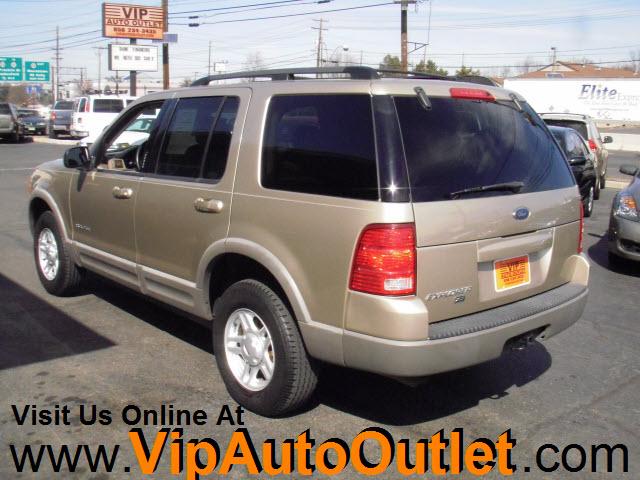 Ford Explorer 2002 photo 3