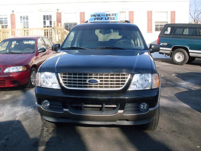 Ford Explorer 2002 photo 1