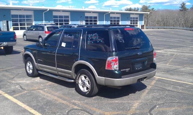 Ford Explorer 2002 photo 4