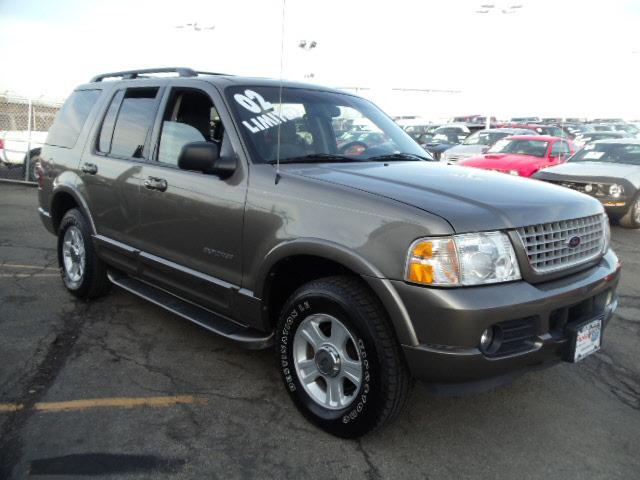 Ford Explorer 2002 photo 3