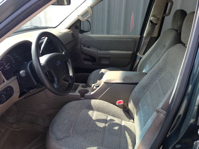 Ford Explorer 2002 photo 1