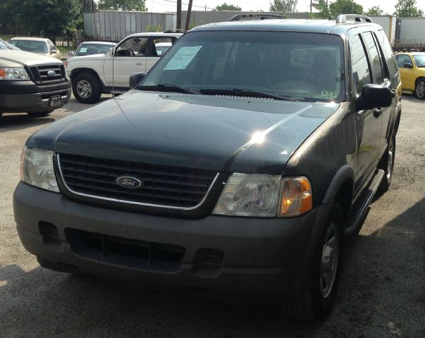 Ford Explorer 2002 photo 3