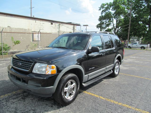 Ford Explorer 2002 photo 1