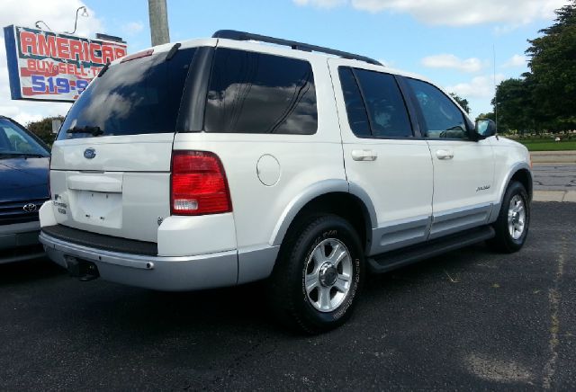 Ford Explorer 2002 photo 1