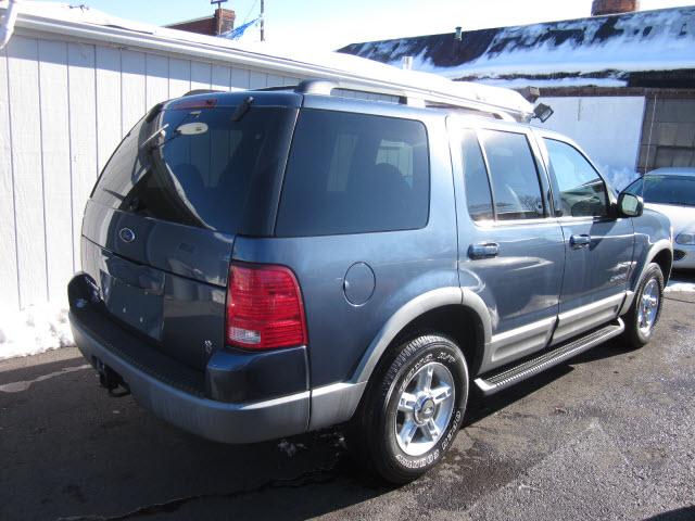 Ford Explorer 2002 photo 5