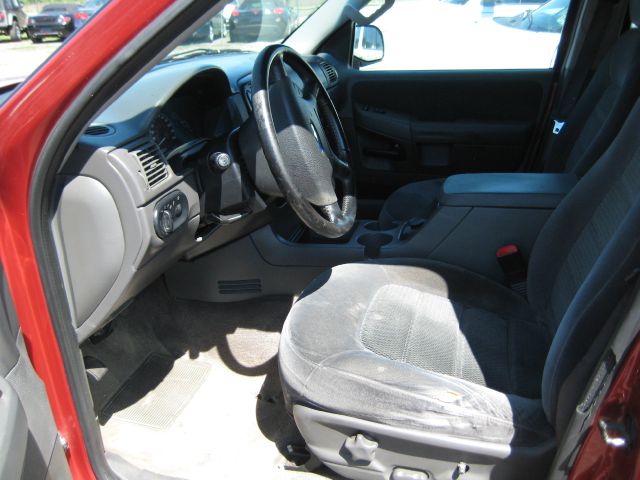 Ford Explorer 2002 photo 15