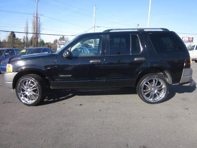 Ford Explorer 2002 photo 2