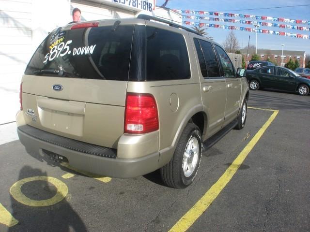 Ford Explorer 2002 photo 1