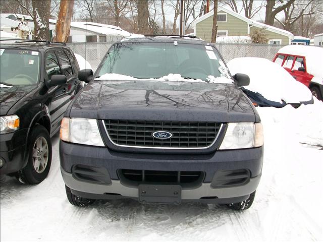 Ford Explorer 2002 photo 1