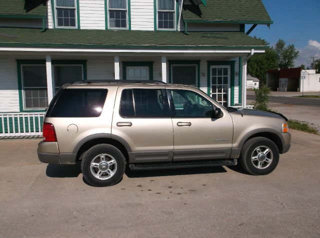 Ford Explorer 2002 photo 5