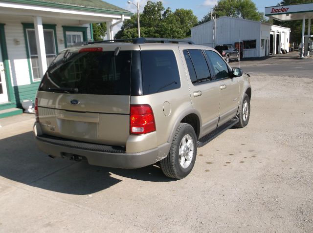 Ford Explorer 2002 photo 7