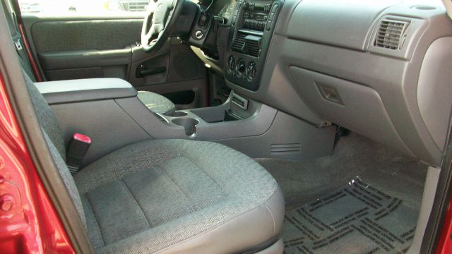 Ford Explorer 2002 photo 14