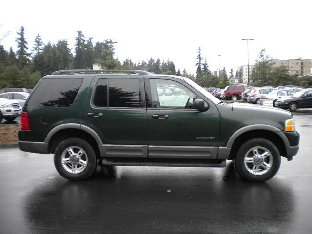 Ford Explorer 2002 photo 3