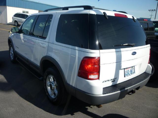 Ford Explorer 2002 photo 1