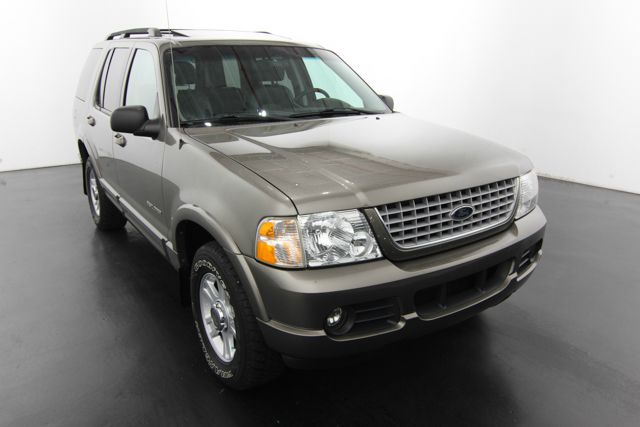 Ford Explorer 2002 photo 1