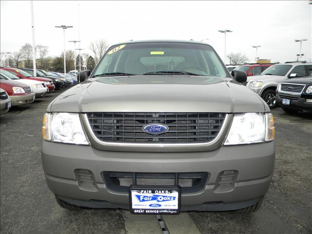 Ford Explorer 2002 photo 1