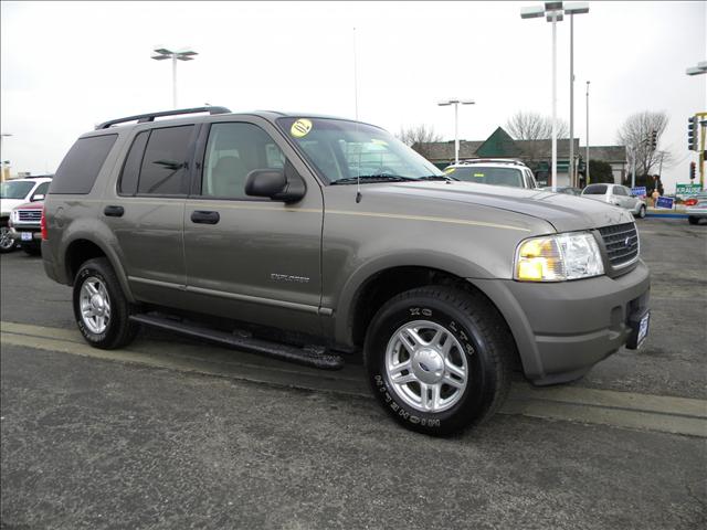 Ford Explorer 2002 photo 2
