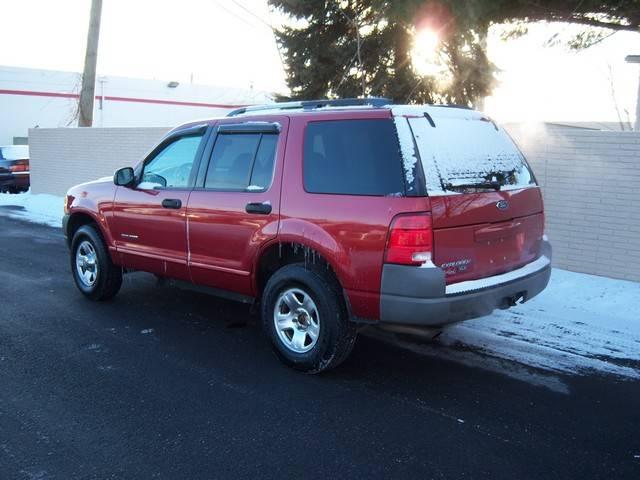 Ford Explorer 2002 photo 3