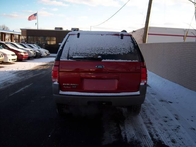 Ford Explorer 2002 photo 4
