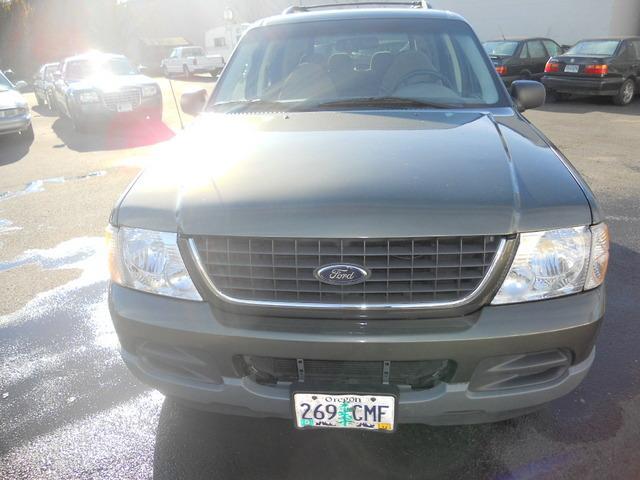 Ford Explorer 2002 photo 1