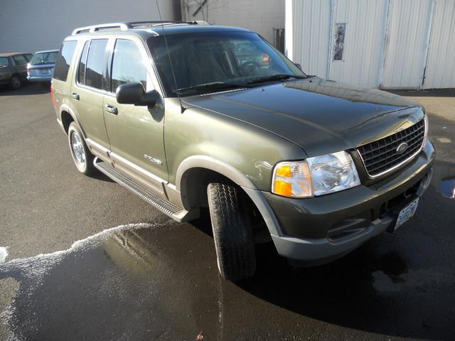 Ford Explorer 2002 photo 2