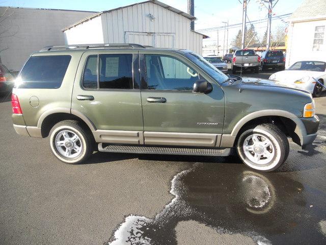 Ford Explorer 2002 photo 3