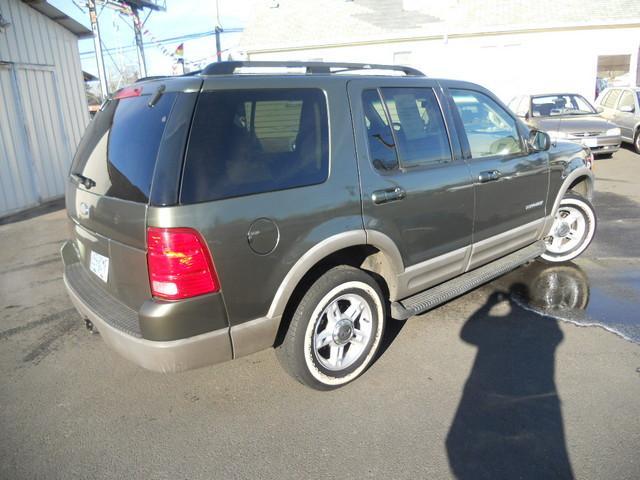 Ford Explorer 2002 photo 4