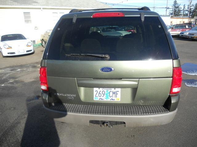 Ford Explorer 2002 photo 5