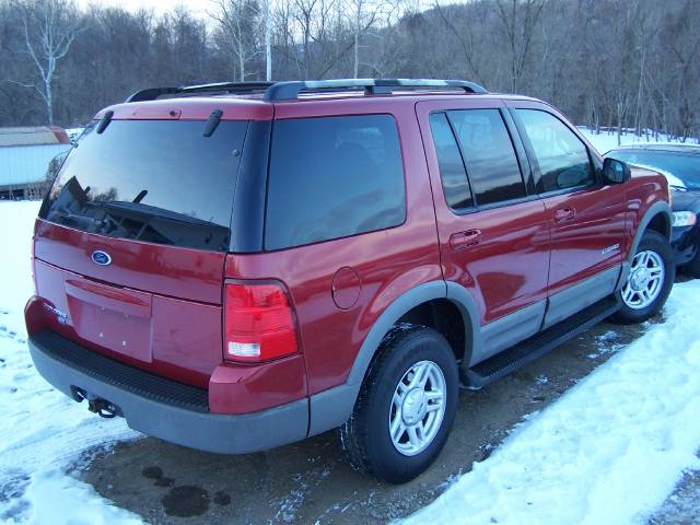 Ford Explorer 2002 photo 1