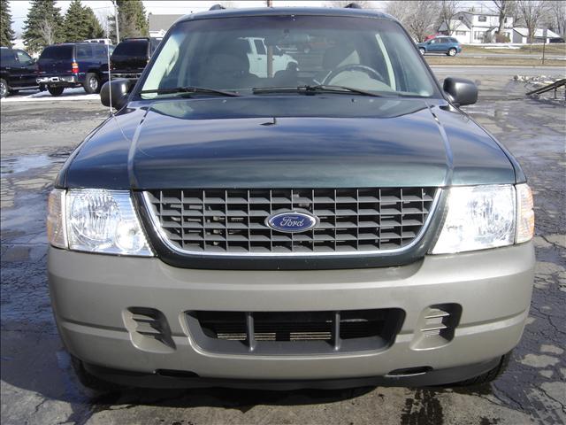 Ford Explorer 2002 photo 1