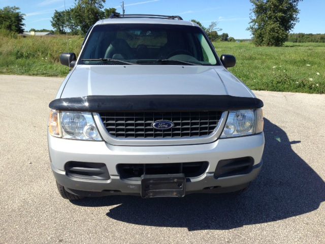 Ford Explorer 2002 photo 1